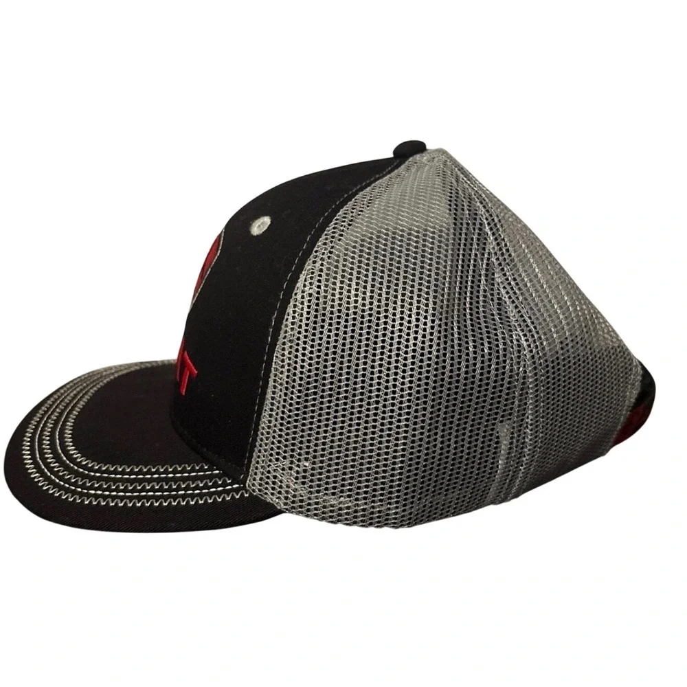 Ariat Mens Black Grey Mesh Back‎ Trucker Hat Red Logo Embroidered Adjustable Cap